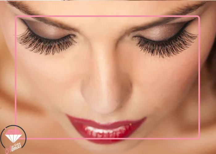 تفاوت اکستنشن مژه با کاشت مژه در چیست؟ سالن زیبایی الماس نشان